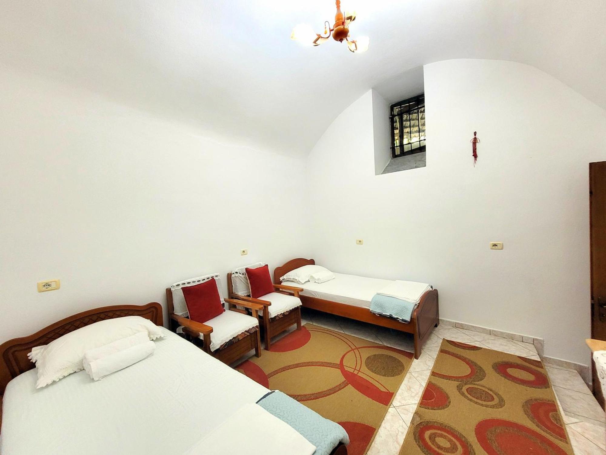 Marbi Guest House Αργυρόκαστρο Εξωτερικό φωτογραφία